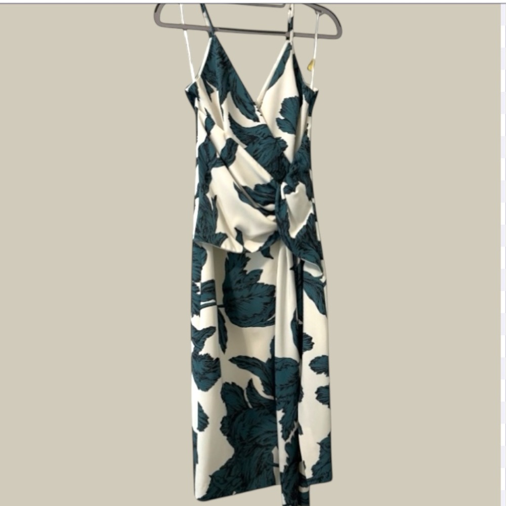 C/MEO Collective deep Green  and Cream Floral Maxi Dress - Picture 5 of 10
